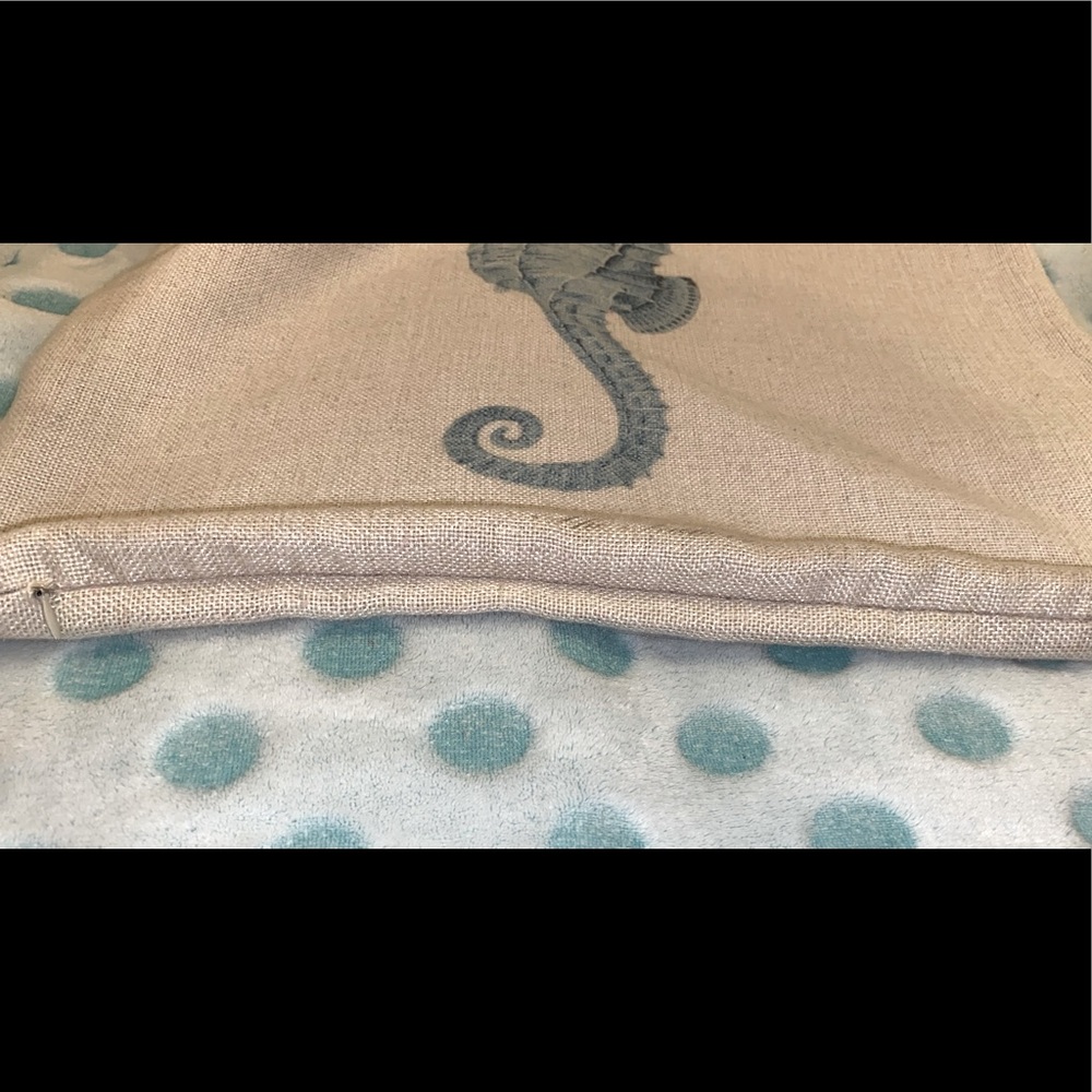 EUC~Canvas Pillowcase - Picture 4 of 6